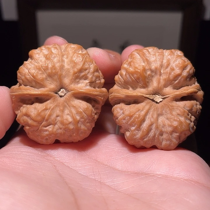 南***匠把件核桃蛤蟆头