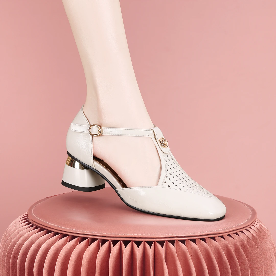 梵芮诗2025夏季潮流舒适凉爽透气时装女士通勤凉鞋-1563