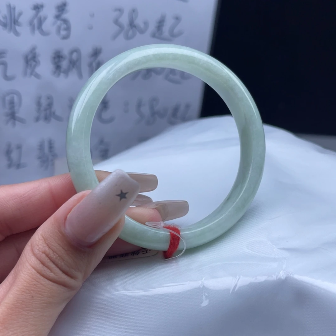 翡翠未镶嵌手镯手镯