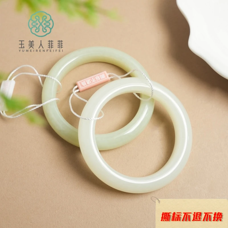 菲菲珠宝好*和田玉宽条手镯-/多样性发一