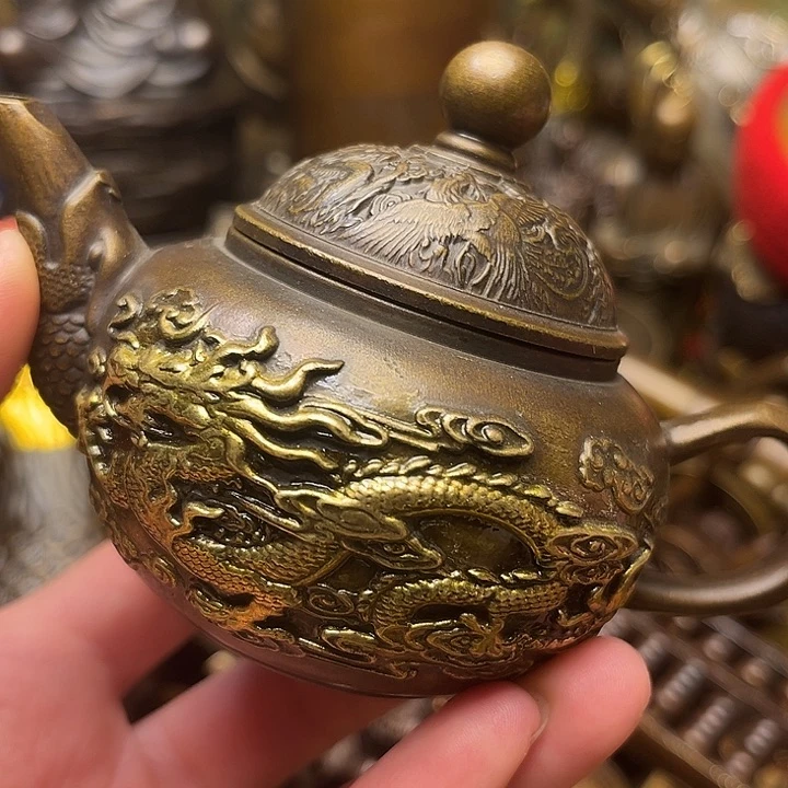 精美铜器批发档口