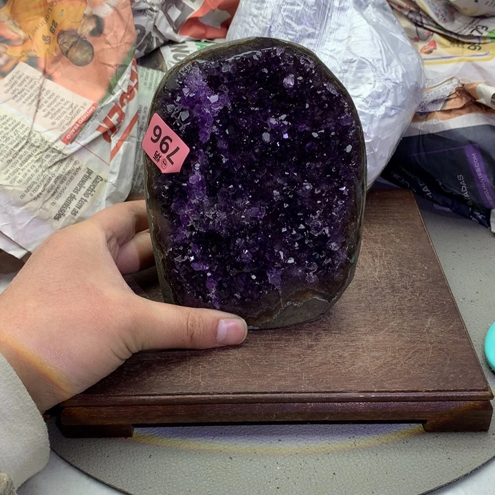 水晶大型摆件（非配饰）未镶嵌