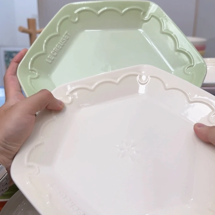 瓷片微瑕2个9英寸雪花盘