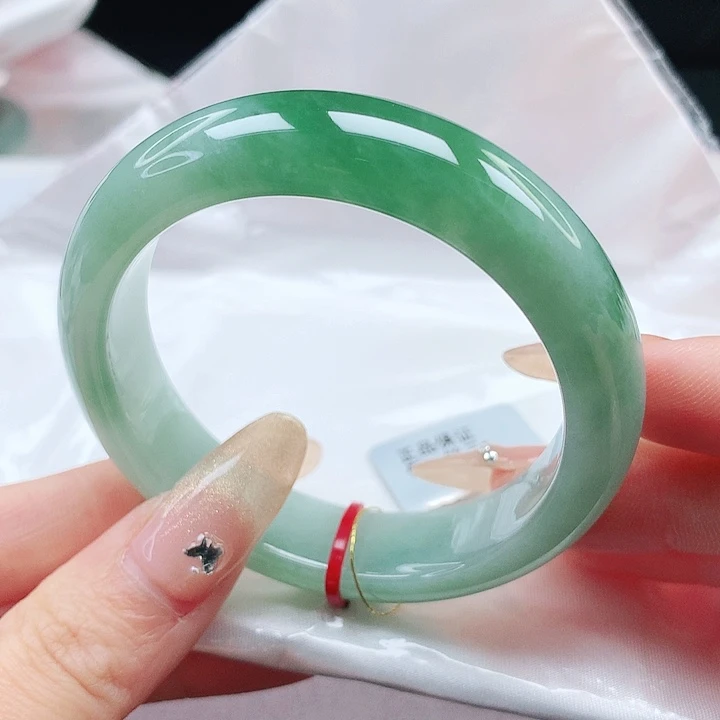 翡翠手镯未镶嵌糖*51.➕正圈