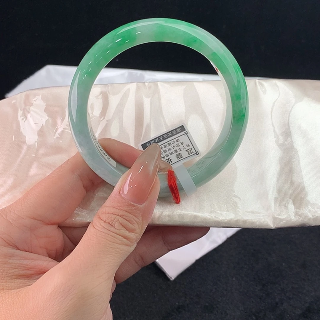 【闪购商品】未镶嵌手镯翡翠正59.8