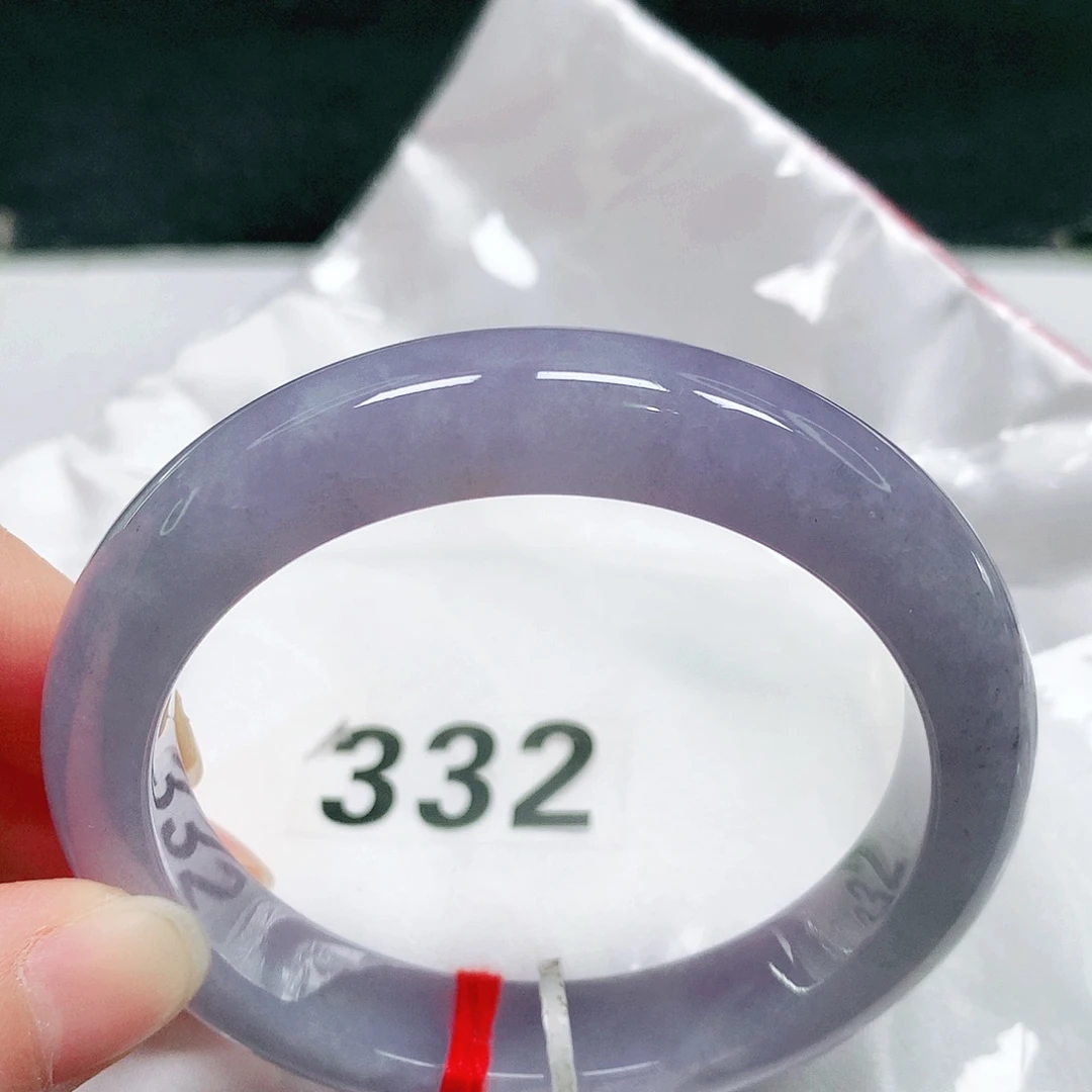 翡翠未镶嵌手镯71 号翡翠手镯