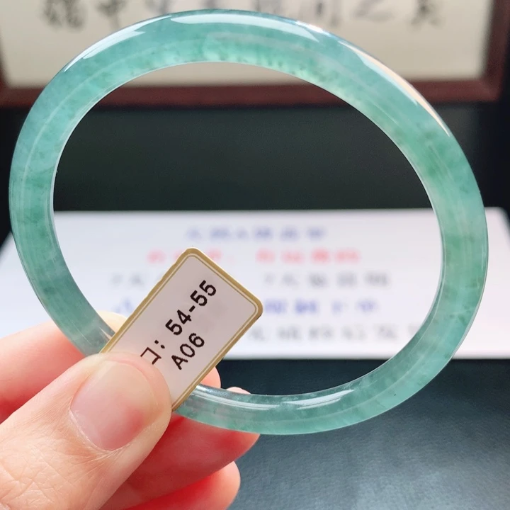 翡翠未镶嵌手镯翡翠手镯57