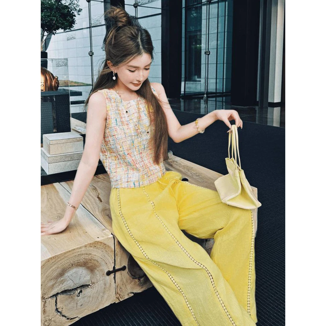 夏季新款穿搭减龄洋气时尚高级感富家千金小香风彩虹马甲套装裤