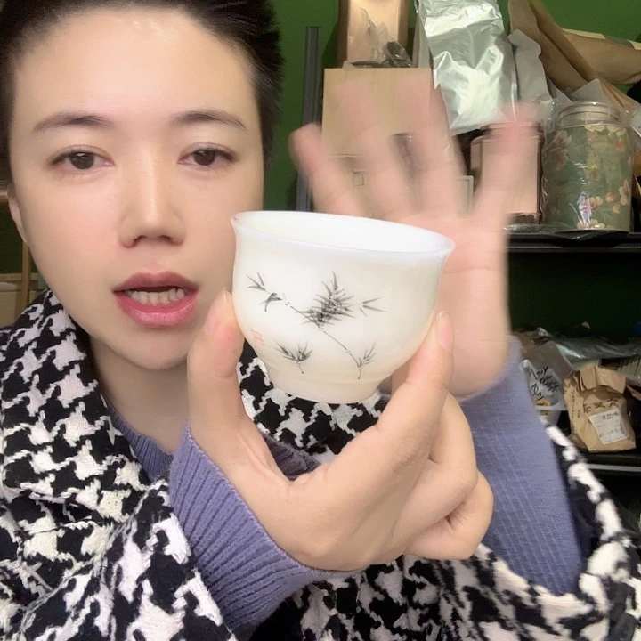 无纺布手绘竹璞玉微瑕高杯