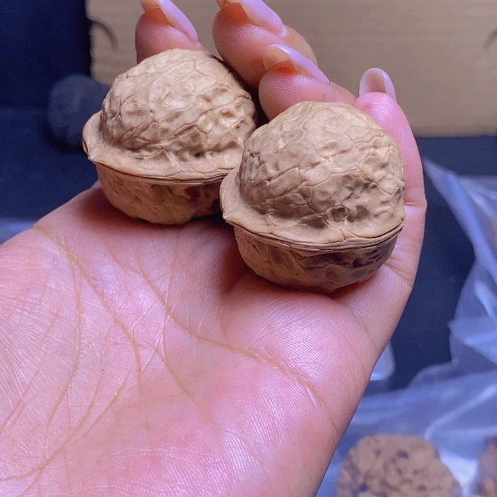 把件文玩核桃68-34mm