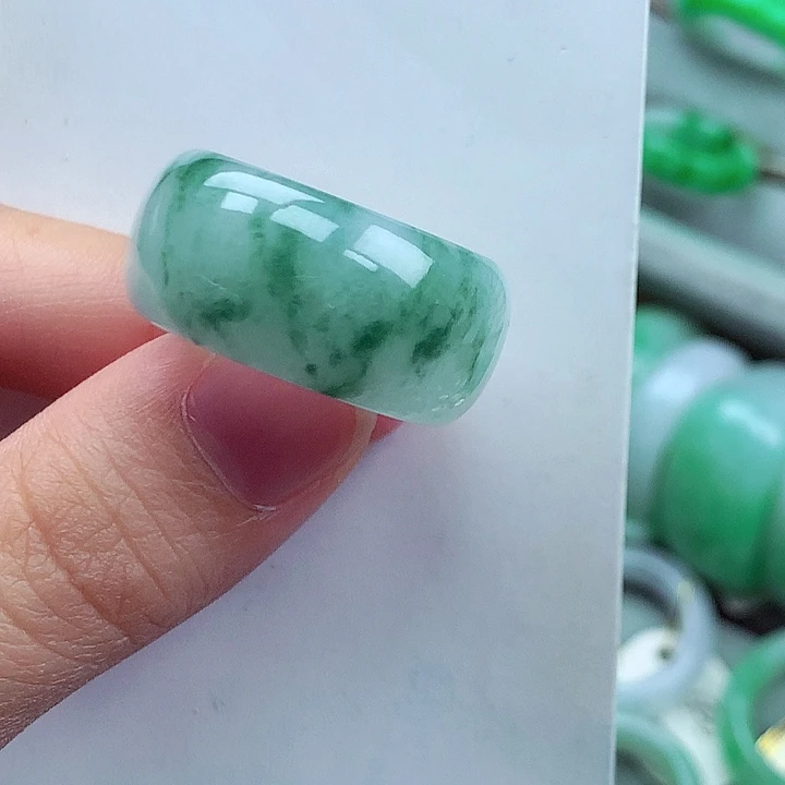 翡翠未镶嵌戒指22.23号