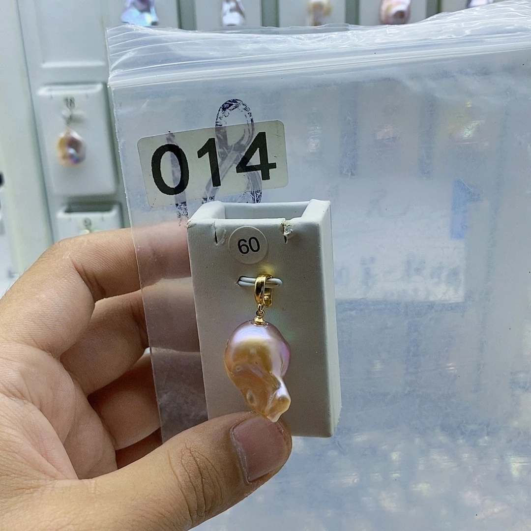 淡水珍珠合金颈饰