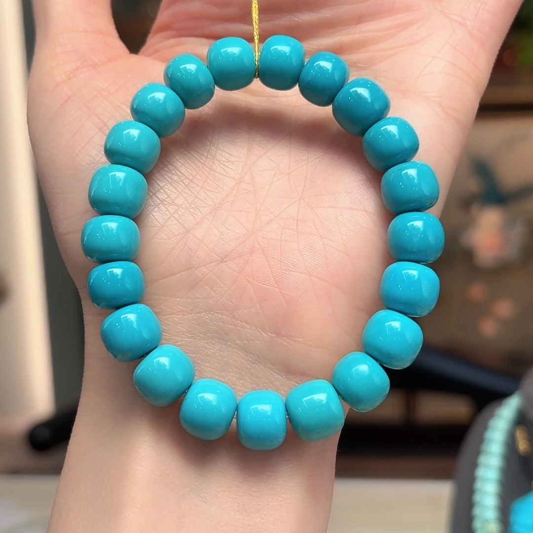 绿松石未镶嵌颈饰