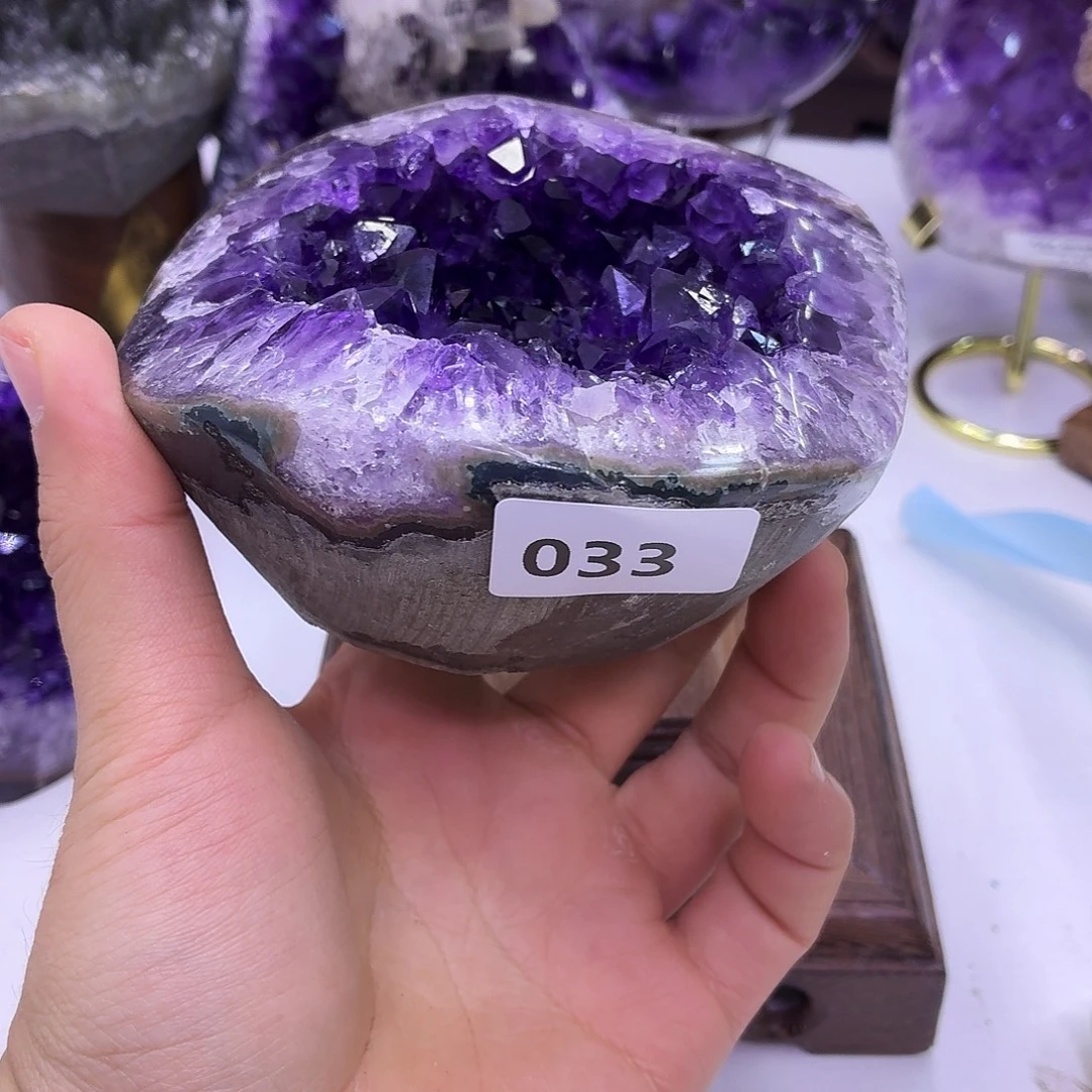 未镶嵌水晶大型摆件（非配饰）