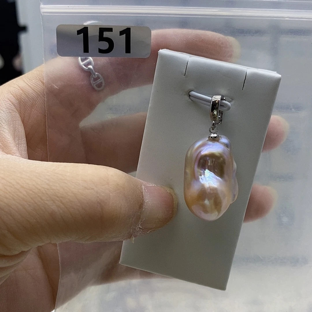 合金耳饰淡水珍珠