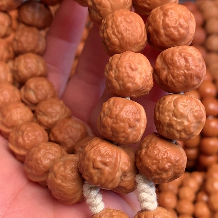 文玩核桃手串L****安产总