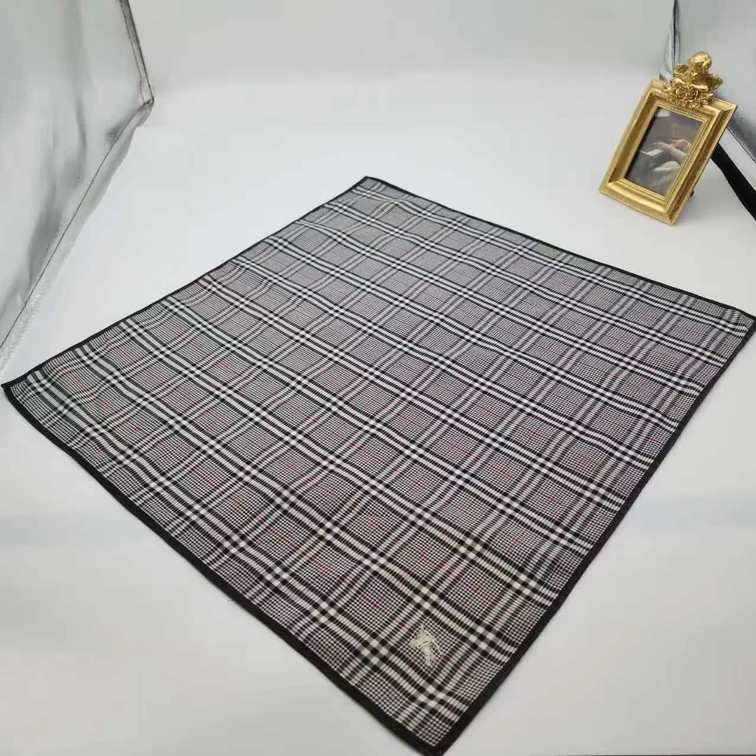 95新 BURBERRY/博柏利 海囤/巴宝莉/丝巾/yy10171