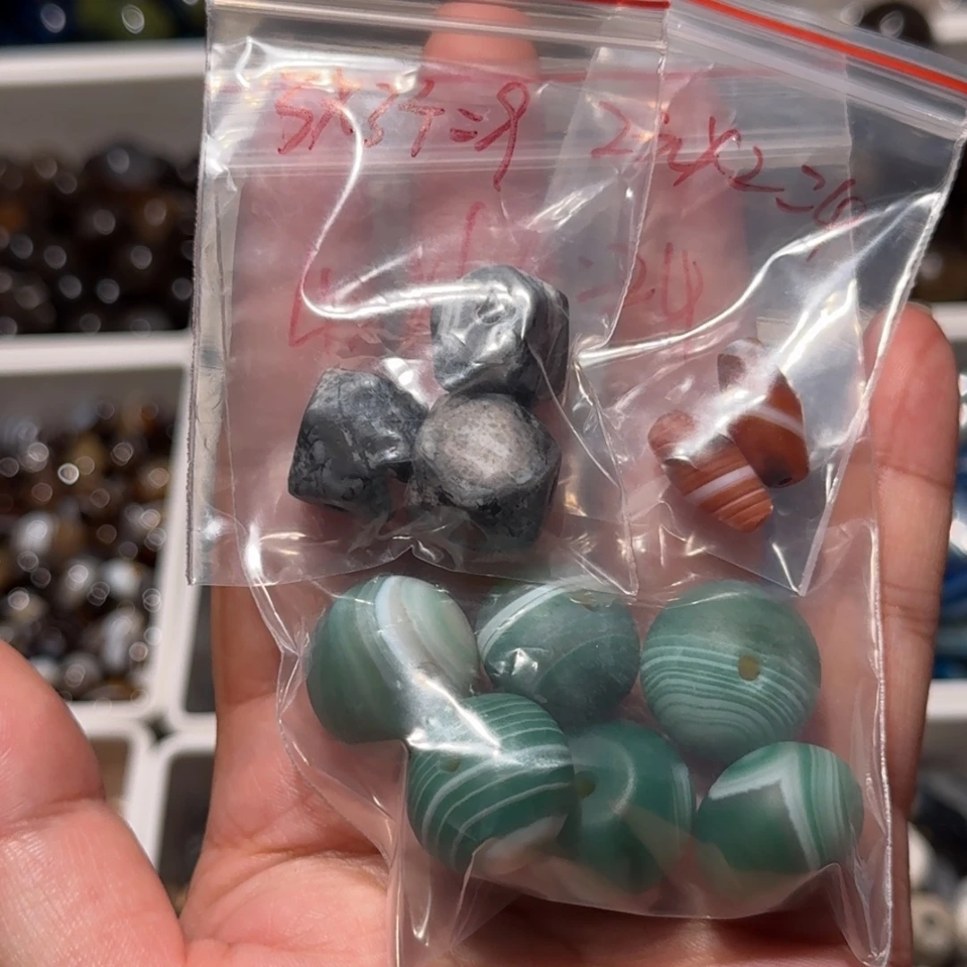 未镶嵌玛瑙/玉髓珠宝半成品