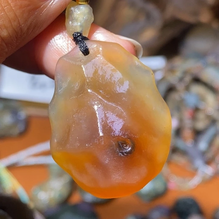 玛瑙/玉髓未镶嵌珠宝半成品