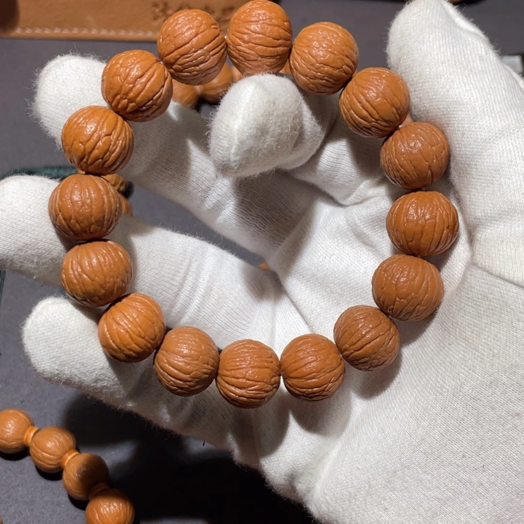 猴头核桃吊坠全品凤羽