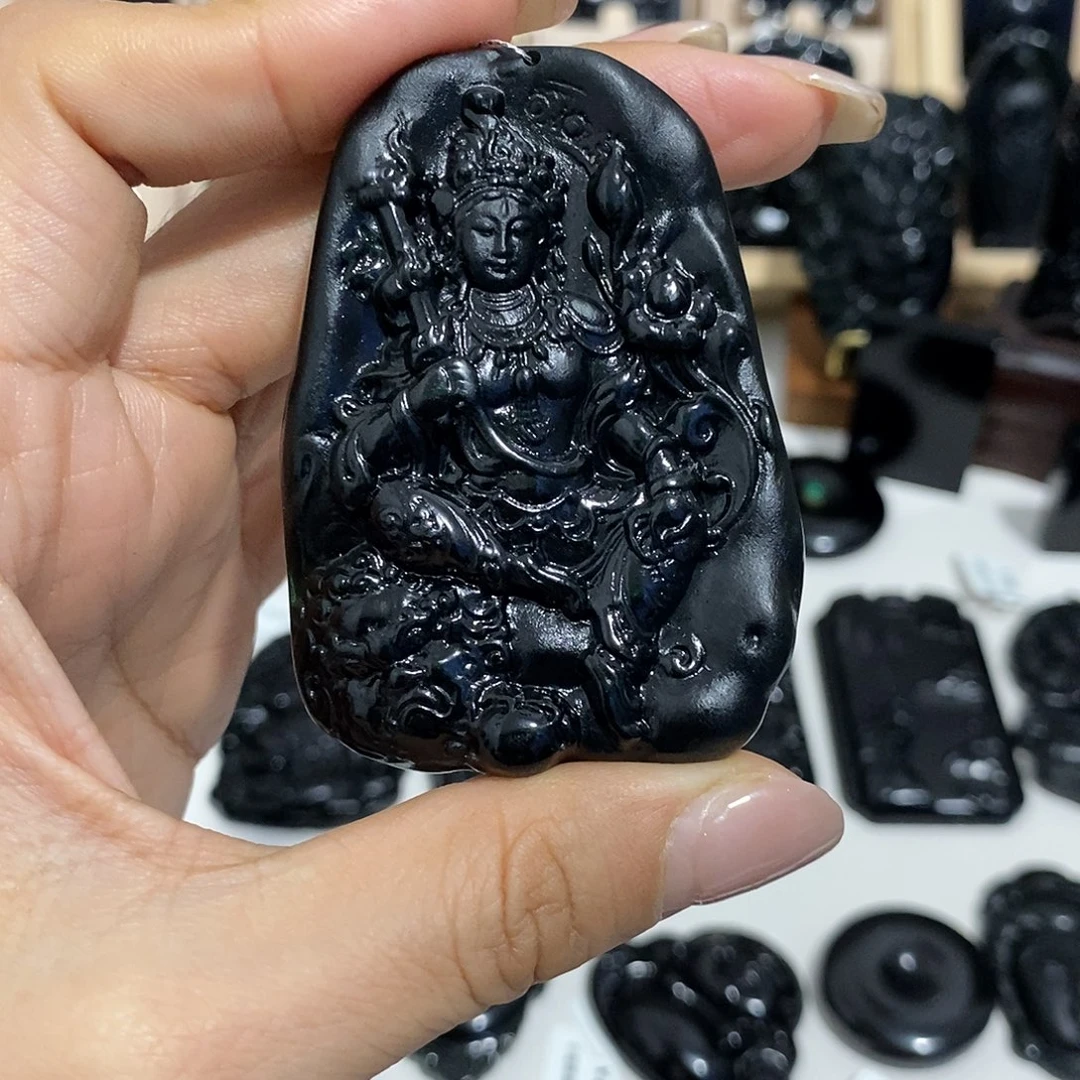 太***阳岫玉未镶嵌纯天然岫玉颈饰