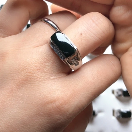 翡翠戒指银S925镶嵌缅甸天然A货翡翠