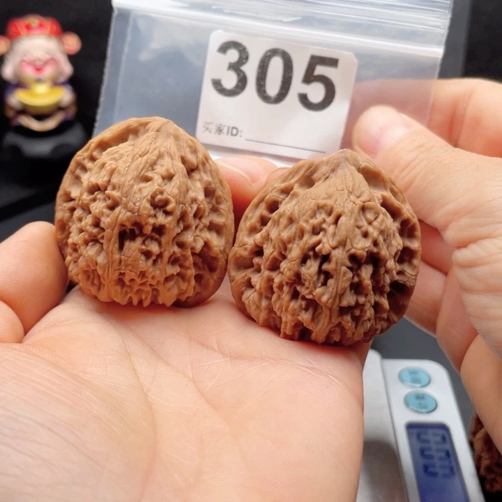 把件文玩核桃南疆42 38 42