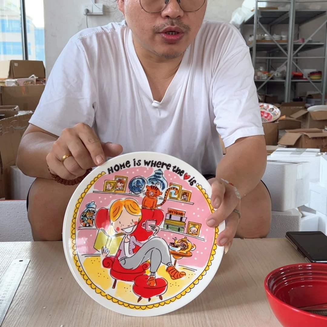 老姊妹家瓷器好漂亮沙发女孩盘22