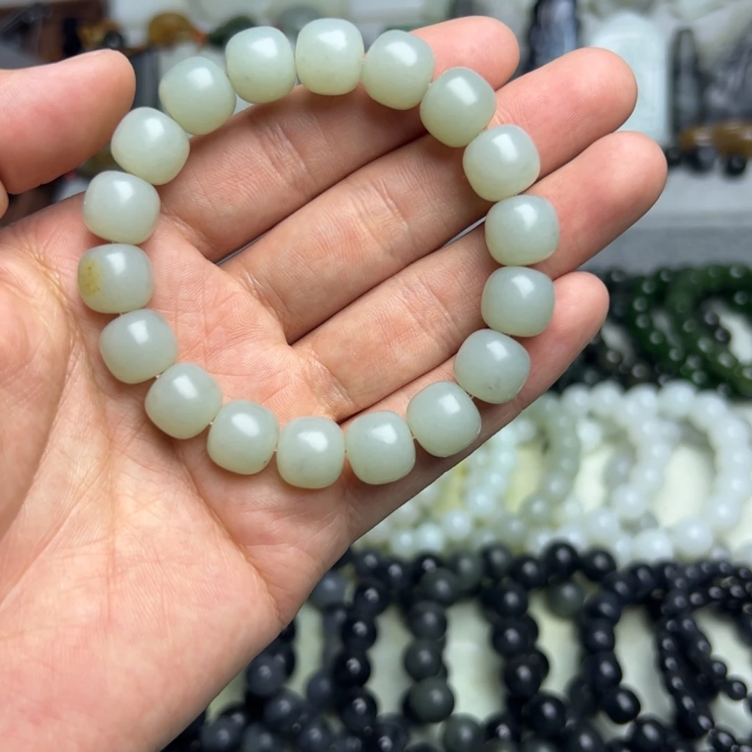 和田玉未镶嵌手串新疆和田12老型一至特细特油微矿点