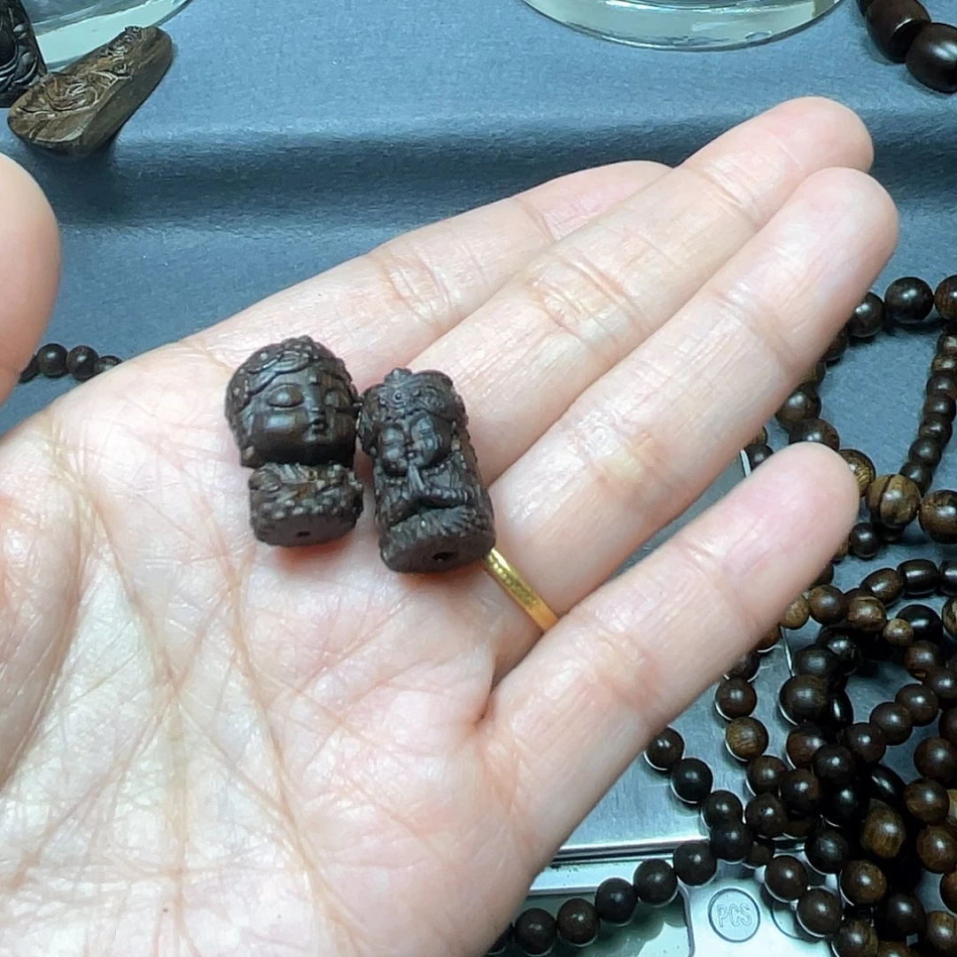 沉香木手串Y****哥芽庄白棋