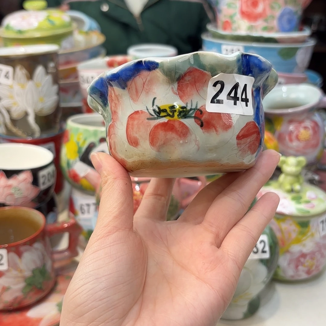 瓷片兔兔好可爱呀打
