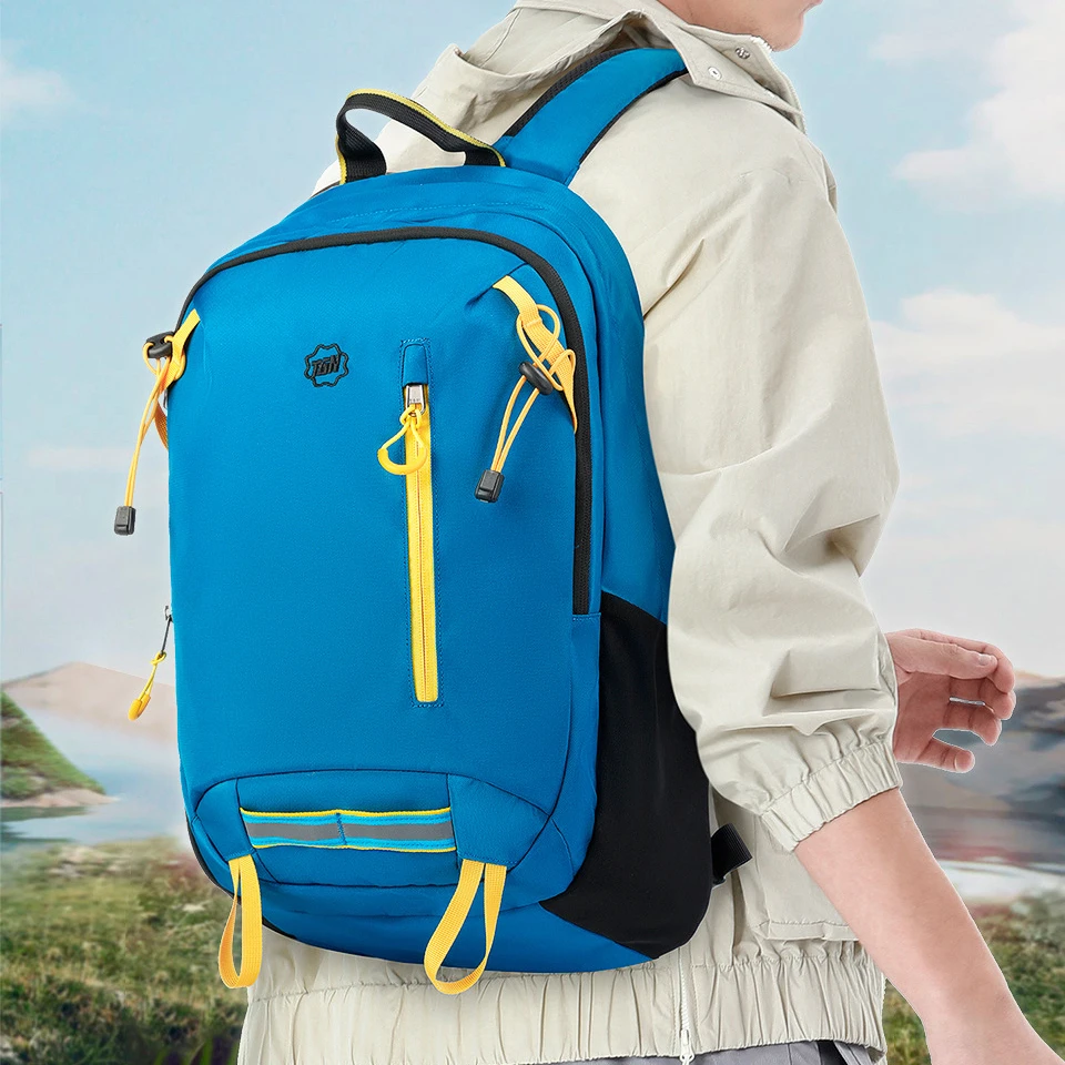 tigernu男女潮流通勤旅行双肩包大容量运动登山背包设计学生书包