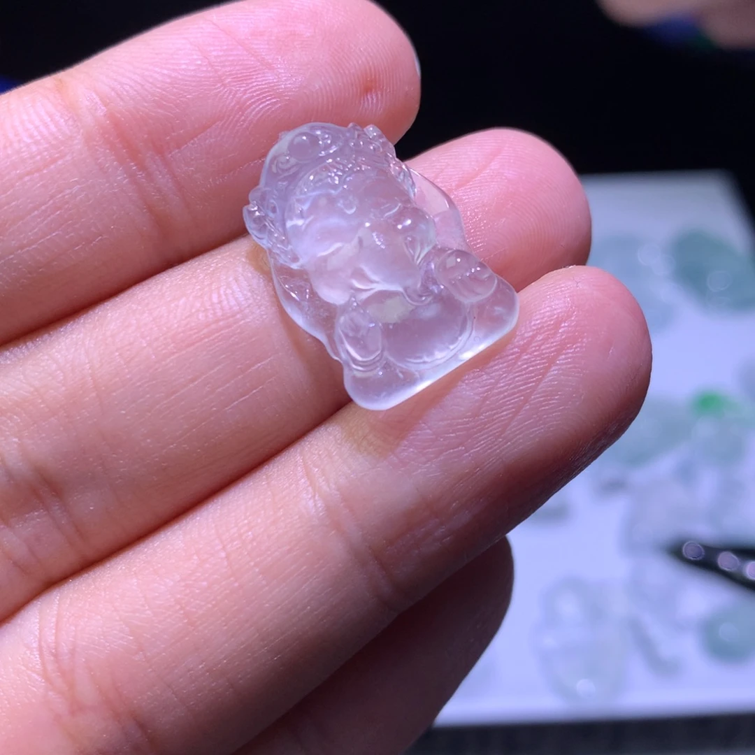 J***·定制翡翠未镶嵌翡翠