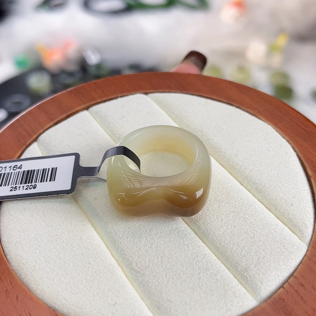 和田玉未镶嵌戒指k50 浓糖渐变猫耳16.6 全品