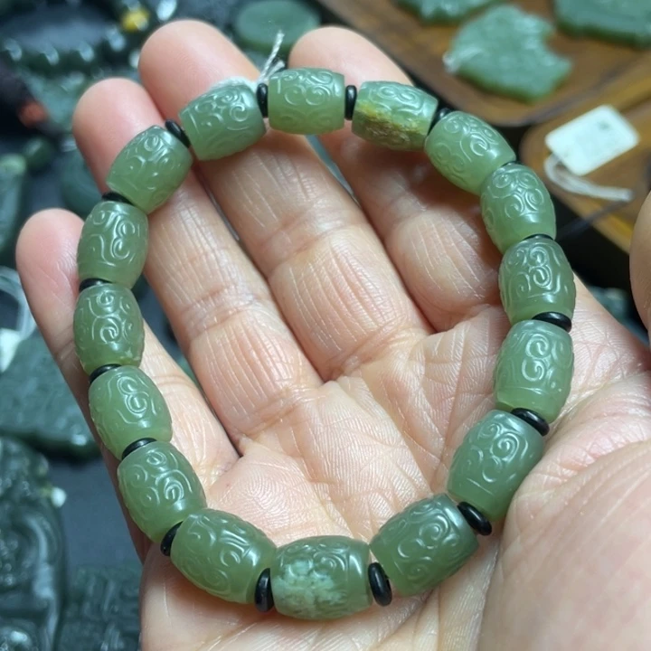 岫岩河磨玉（透闪石质玉）手链未镶嵌