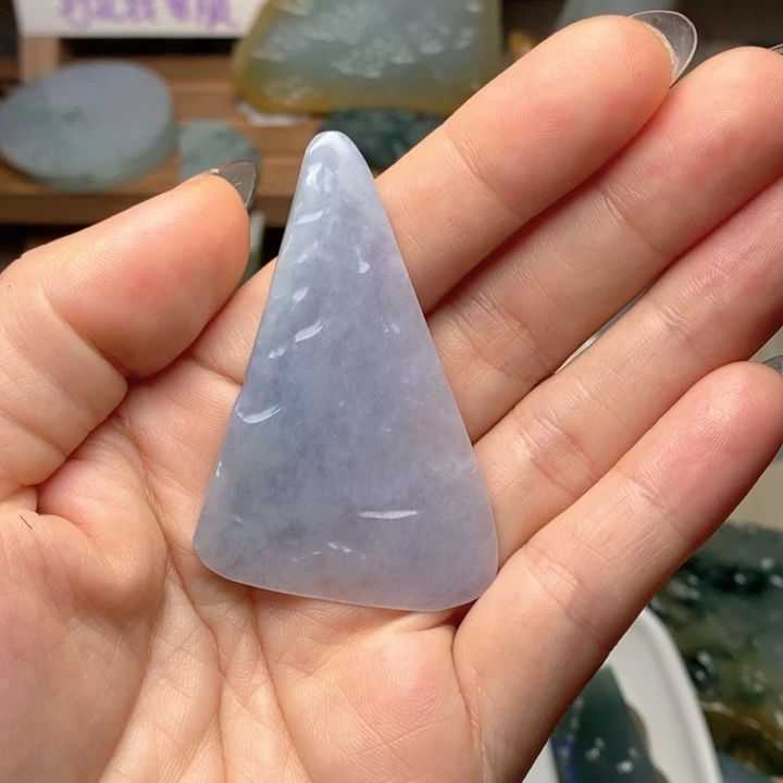 翡翠未镶嵌颈饰天然