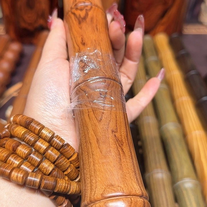 木古**藤故意拍以直播间截图