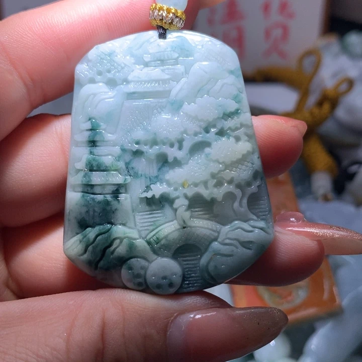 翡翠未镶嵌颈饰保真天然A货翡翠