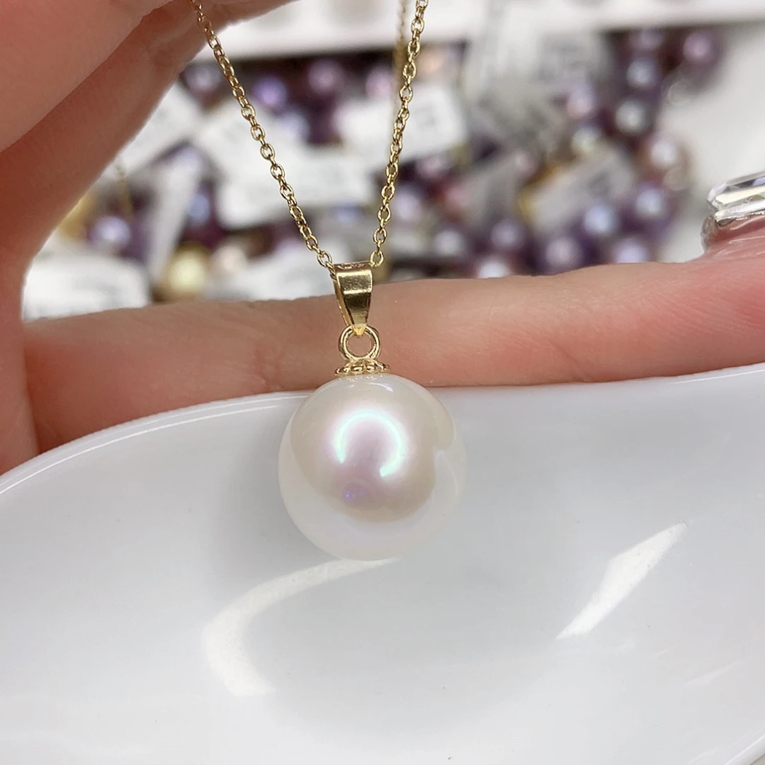淡水珍珠吊坠(赠链)未镶嵌