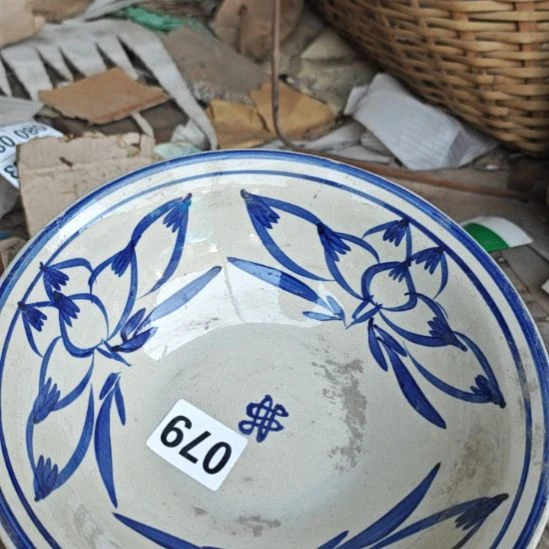 库存微瑕大碗一个