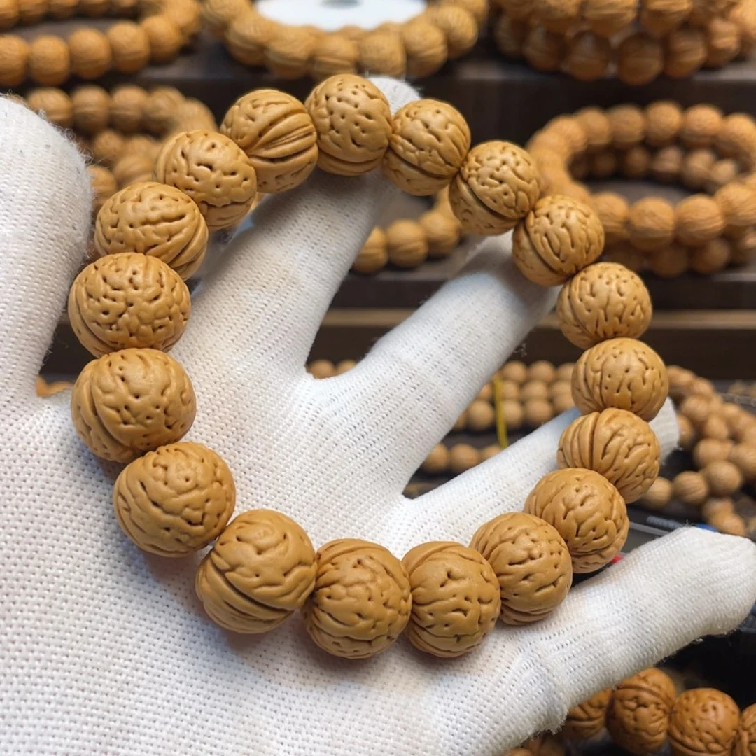 手串桃核末**途金丹手串