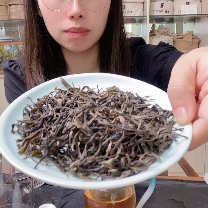 薇*大铁像 云南白牡丹