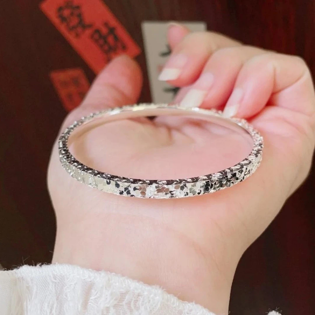 足银9999闭口三面碎冰冰实心手工精致百搭送女友银手镯