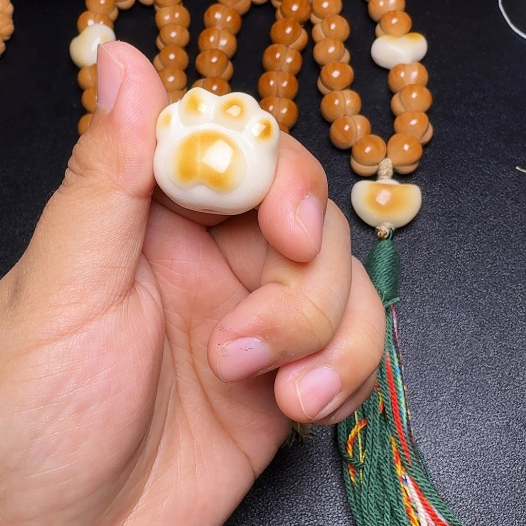 猴头核桃吊坠配饰，单拍不发