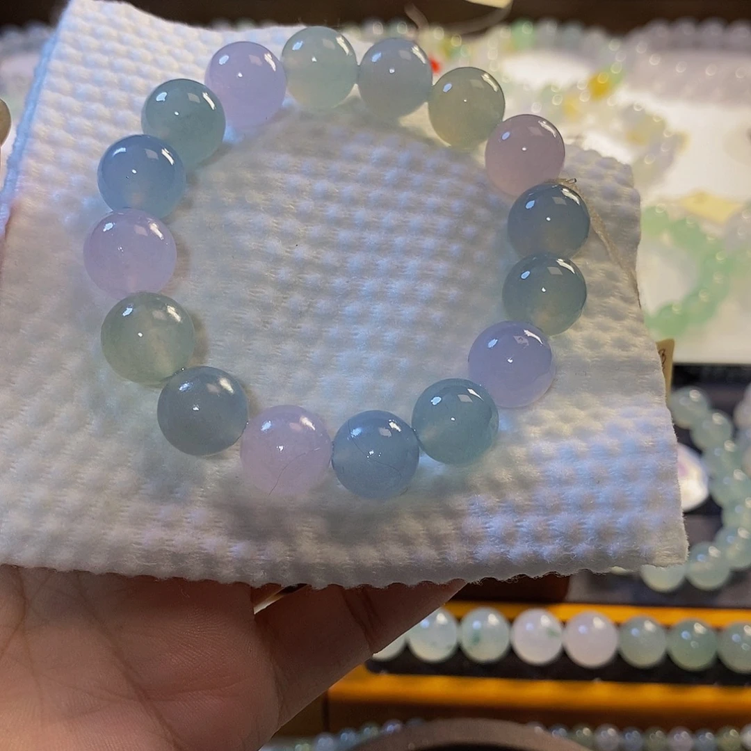 定制翡翠未镶嵌翡翠.