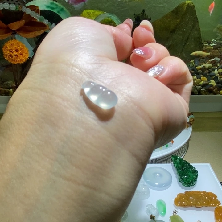 颈饰未镶嵌翡翠玻璃豆