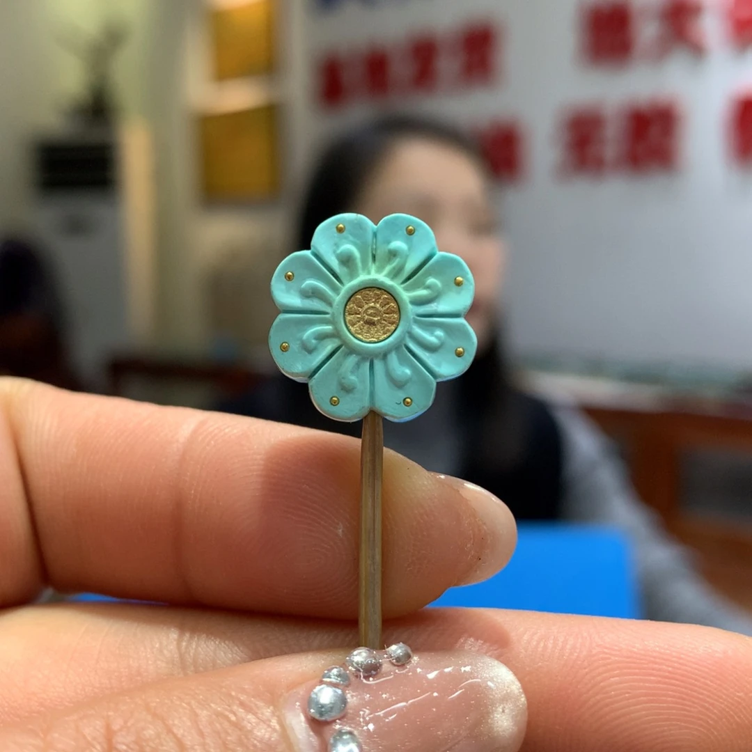 绿松石配饰未镶嵌