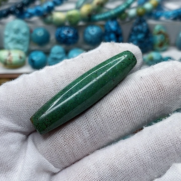 陆***远绿松石未镶嵌天然原矿 地大质检