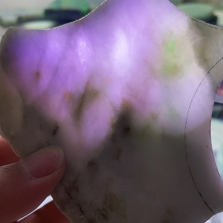 翡翠挂件未镶嵌毛料76