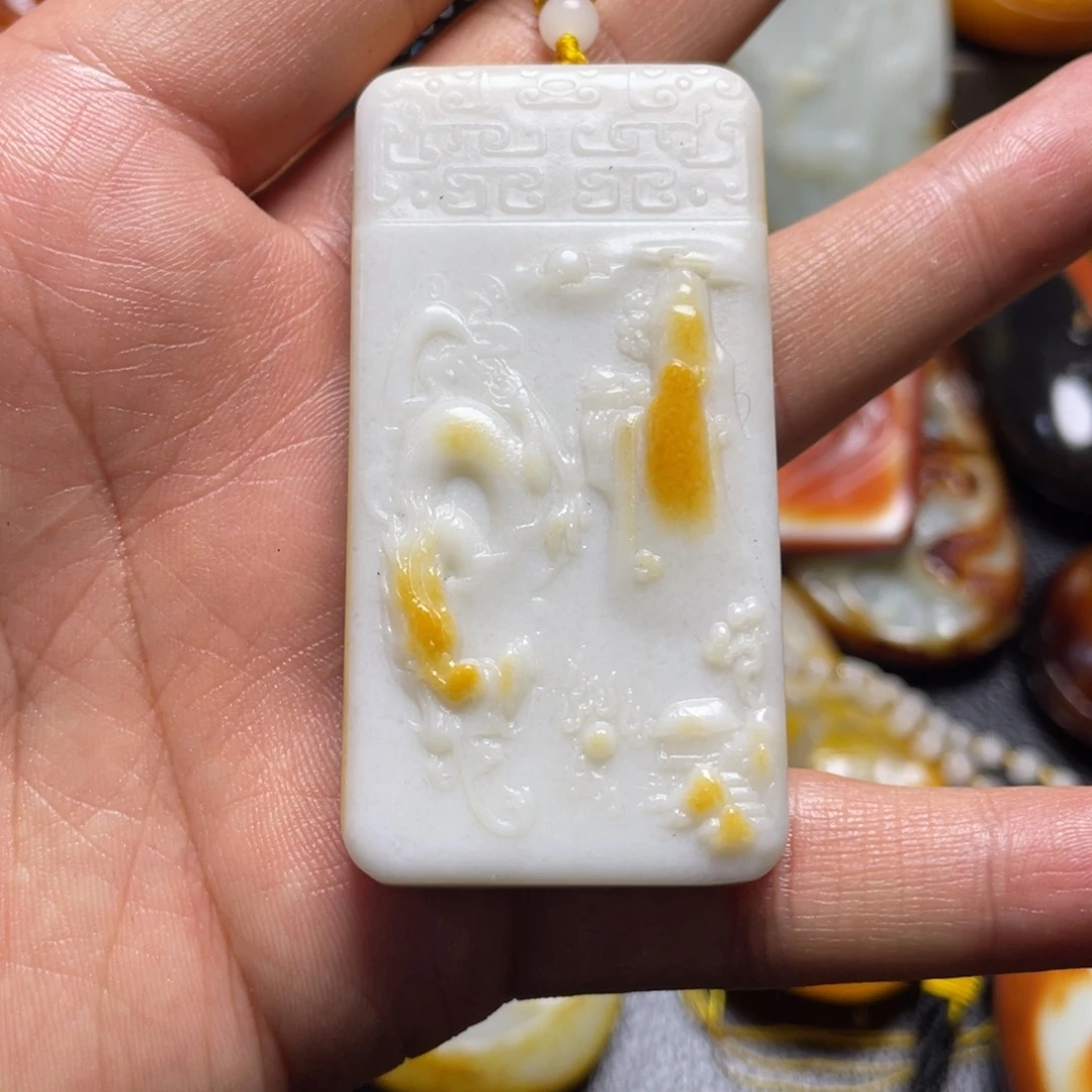 和田玉未镶嵌颈饰